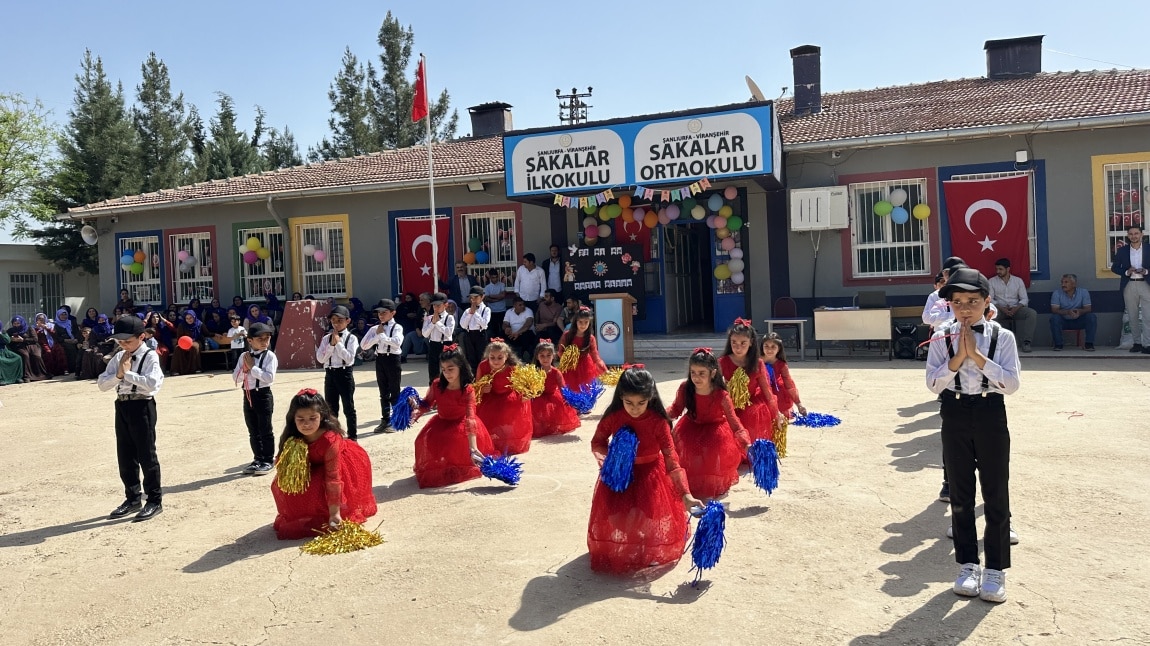 Coşkulu 23 Nisan Kutlaması